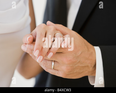 Ehepaar Hand in Hand Stockfoto