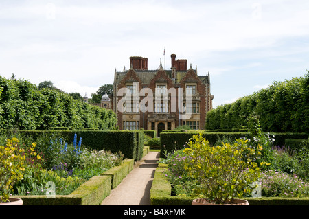 Nordansicht von Sandringham Haus Sandringham Norfolk England von den formalen Gärten Stockfoto