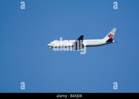 Air Canada Boeing 767-300 C-FMWU Annäherung an London Heathrow UK Stockfoto