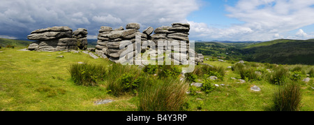 Combestone Tor im Dartmoor National Park in der Nähe von Hexworthy, Devon, England. Stockfoto