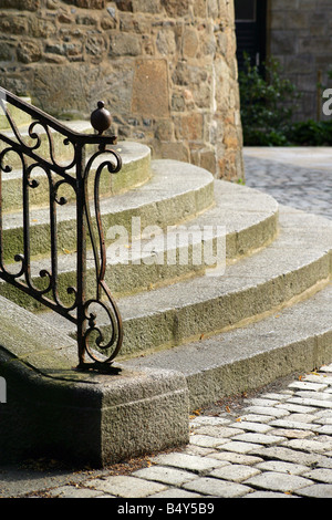 Treppe mit Geländer, Nahaufnahme Stockfoto