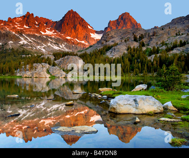See Ediza, Sierra Nevada, Kalifornien Stockfoto