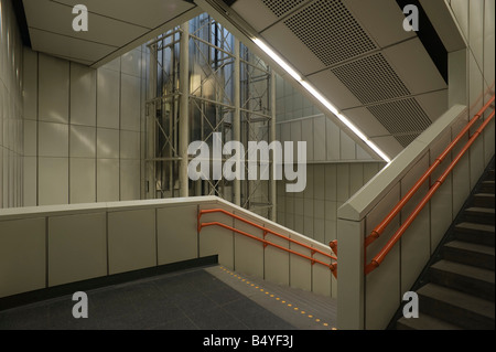 Vienna u-Bahnlinie U3 Station Westbahnhof Stockfoto