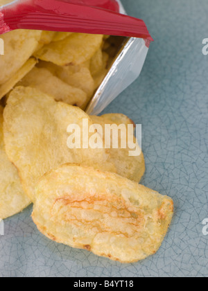 Beutel mit gesalzenen Chips Stockfoto