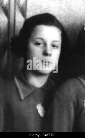 Kathleen Maloney eines sechs Opfer von John Reginald Halliday Christie Spedition Schreiber in der Uniform von einem speziellen Constable 1953 Stockfoto