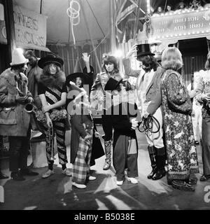 Beatles-Dateien 1968 John Lennon Yoko Join Rolling Stones für Zirkus handeln 11 12 68 Stockfoto