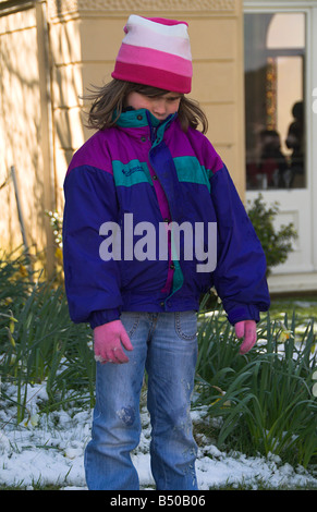 Kleines Mädchen schmollen Stockfoto