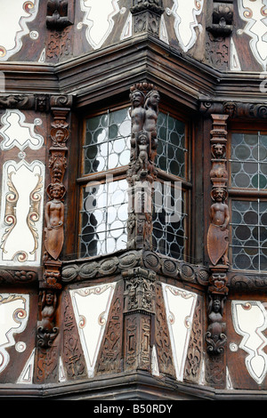 Sep 2008 Fassade von der Taverne Katz-Restaurant, eines der ältesten Häuser in Saverne Elsass Frankreich Stockfoto