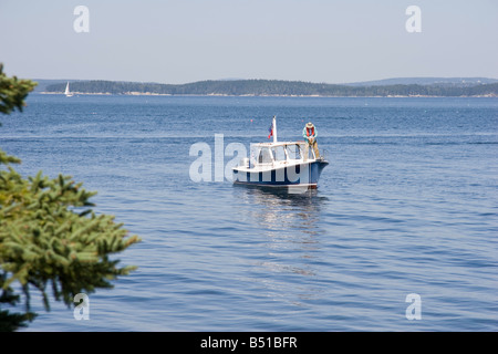 Hochziehen des Ankers Stockfoto