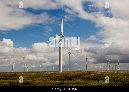 Windkraftanlagen in Ovenden Moor in der Nähe von Halifax, West Yorkshire Stockfoto