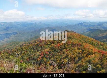 Blick auf den Great Smoky Mountains von einem Kater in North Carolina Stockfoto