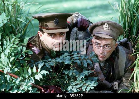 Blackadder der neuen Serie, die im Weltkrieg ein Rowan Atkinson Tony Robinson eingestellt ist Stockfoto