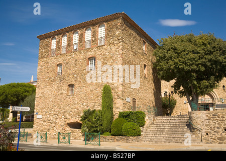 La Tour Carrée, Wahrzeichen von Sainte-Maxime an der Cote d ' Azur / Provence Stockfoto