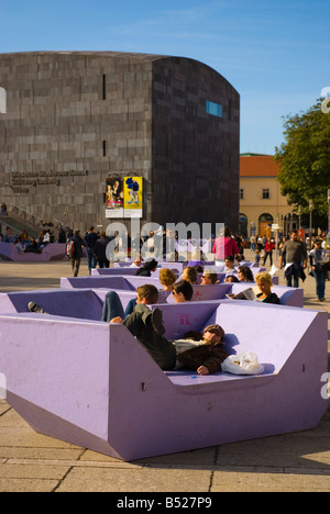 Museumsplatz, MuseumsQuartier, Wien, Österreich Stockfoto