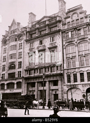 Hauptsitz der WSPU in Kingsway London Mai 1913 Frauen s soziale und politische Union HQ Gebäude Gebäude 1910er Jahre Suffragetten Womens Rights Movement Stockfoto