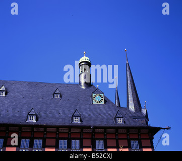 Die Schiefer geflieste Dach und Türme des Rathauses, Rathaus Wernigerode Harz montieren, Sachsen, Sachsen-Anhalt, Deutschland, Deutschland Stockfoto