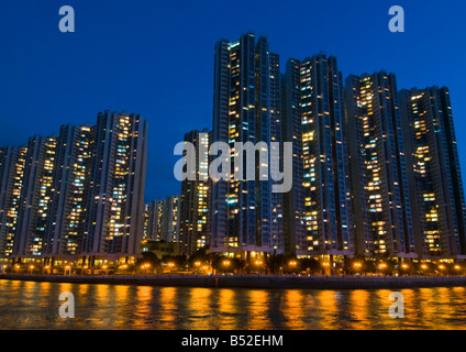 "Wohn Highrise Komplex an den Ufern des Aberdeen Harbour Hongkong" Stockfoto