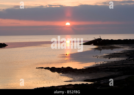 Sonnenuntergang über der Mündung in Silverdale, Lancashire. Wattenmeer. Stockfoto