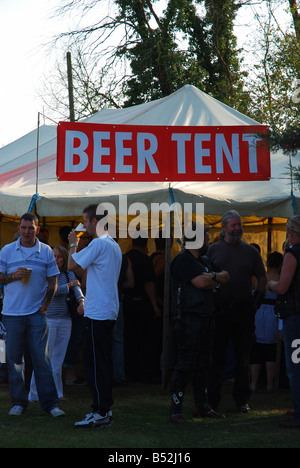 Bierzelt Stockfoto