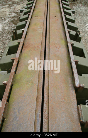 Eine Nahaufnahme von einer V1-Abschussrampe im Musée V2 Éperlecques Blockhaus in der Nähe von Watten, Nord-Frankreich. Stockfoto