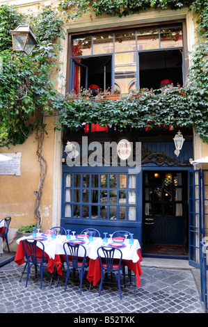 Die Osteria Margutta, ein Restaurant am Via Margutta in Rom. Stockfoto