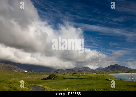 Gewitterwolke über Timsgarry mit Blick auf Bucht von Uig, Isle of Lewis, äußeren Hebriden, Schottland Stockfoto