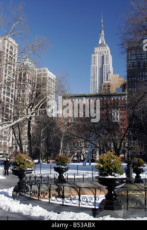 Blick nach Norden vom Madison Square Park bis zum Empire State Building Stockfoto