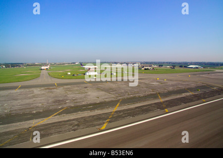 Luftaufnahme von Manston Flughafen Kent England Stockfoto