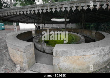Ein Medievil öffentlichen Lavage (Waschhaus) in Maciet - Gers, südlichen Frankreich Midi-Pyrénées Stockfoto