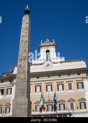 Obelisk des Montecitorio in Piazza di Montecitorio Rom Italien Stockfoto