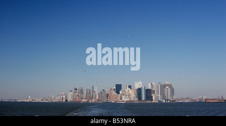 Die Skyline von Manhattan von der Staten Island Ferry Stockfoto