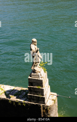 Eine atemberaubende Aussicht auf den Comer See aus der schönen Villa del Balbianello am Comer See, Italien Stockfoto