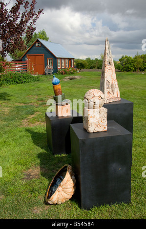 Kunstwerke im Land Studio Barb Wiebe in der Nähe von Altona Manitoba Kanada Stockfoto