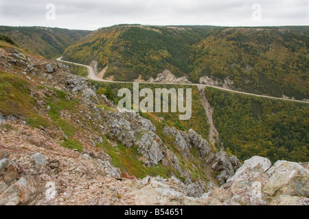 Ansicht der Cabot Trail von Skyline Trail - Highlands-Nationalpark, Cape Breton, Nova Scotia, Kanada Stockfoto