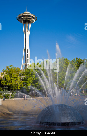 International-Brunnen in Seattle Center in der Nähe der Space Needle Stockfoto