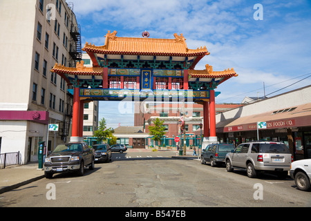 Pagode Stil Eingang in die International District in der Innenstadt von Seattle, Washington, USA Stockfoto