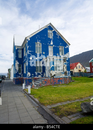 Wetter geschlagenen Wohnhaus in Ísafjörður Westfjords Island Stockfoto