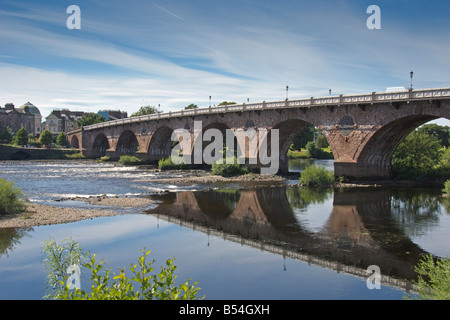 John Smeaton s alte Brücke Fluss Tay Perth City center Perthshire Schottland Stockfoto