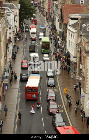 Blick auf die High Street, Oxford von Carfax tower Stockfoto