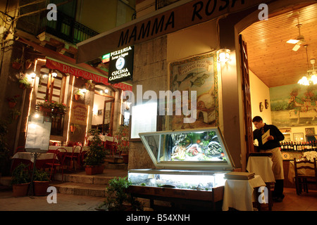 Ein Restaurant namens Mamma Rosa in Taormina, Sizilien Stockfoto