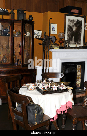 Film-set von Sherlock Holmes Wohnzimmer gesehen am London Film Museum Stockfoto