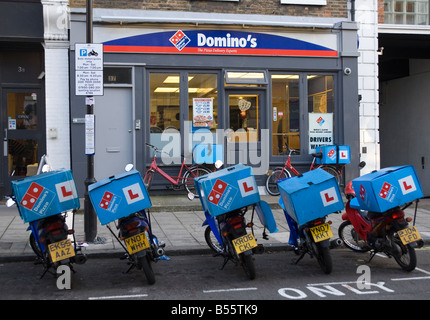 Dominos Pizza-Filiale in London England UK Stockfoto