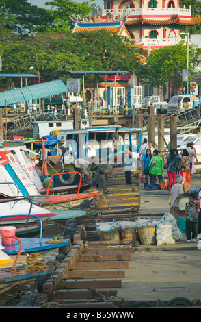 Vom Fährhafen in Sibu an der Rejang River Sarawak Malaysia Stockfoto