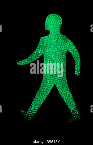 Grüner Mann, gehen Sie registrieren Stockfoto