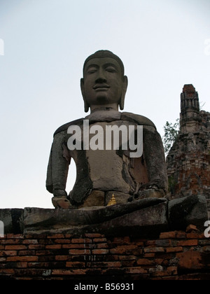 ruhig sitzenden Buddha am Wat Chai Wattanaram in Ayutthaya Thailand Stockfoto