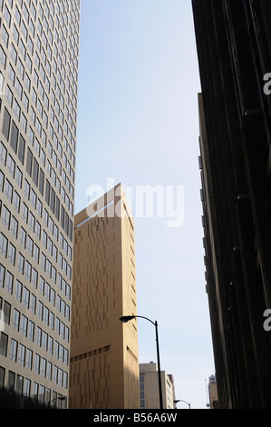 Metcalfe Federal Building (links) und Metropolitan Correctional Center (Mitte unten). Die Schleife. Chicago. Illinois. USA Stockfoto