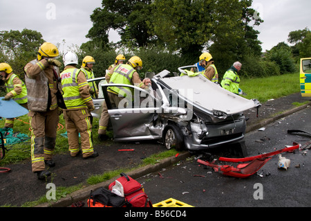 Feuerwehrleute besuchen Rtc in Cumbria Stockfoto