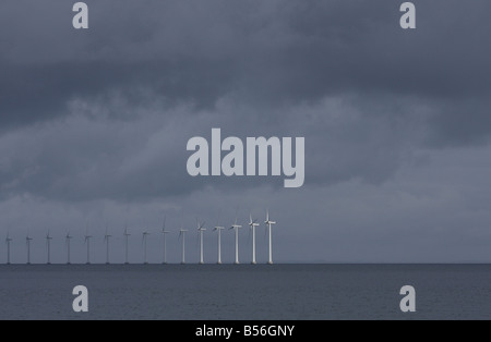 Middelgrunden Windenergieanlage off Shore Wind Farm Dänemark in der Nähe von Copenhagen. Blick von Amager Stockfoto