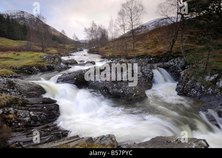 Highland Fluss in der Nähe von Glen Lyon, Perth und Kinross, Schottland, Vereinigtes Königreich, Europa Stockfoto
