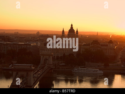 Sunrise, St.-Stephans Basilika Kuppel, Budapest, Ungarn Stockfoto